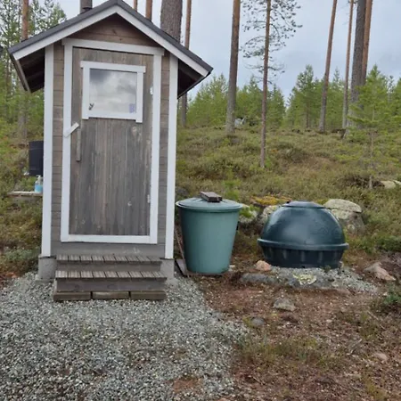 Hilda, By The Dağ evi *